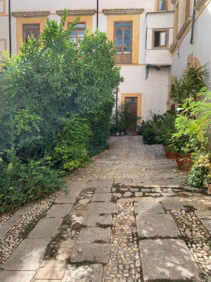 Appartamento Palazzo resuttana Palermo Esterno foto